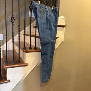 Wrangler Advanced Comfort Blue Jeans
38x36